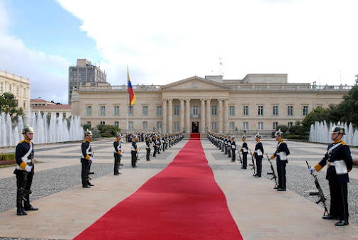 Mano dura o Paz total: ¿Qué prometen las elecciones presidenciales de Colombia 2026? plazarmas1